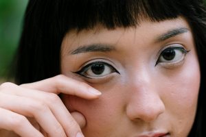 Operasi Mata Incisi vs Non-Incisi: Mana yang Lebih Cocok untuk Anda?